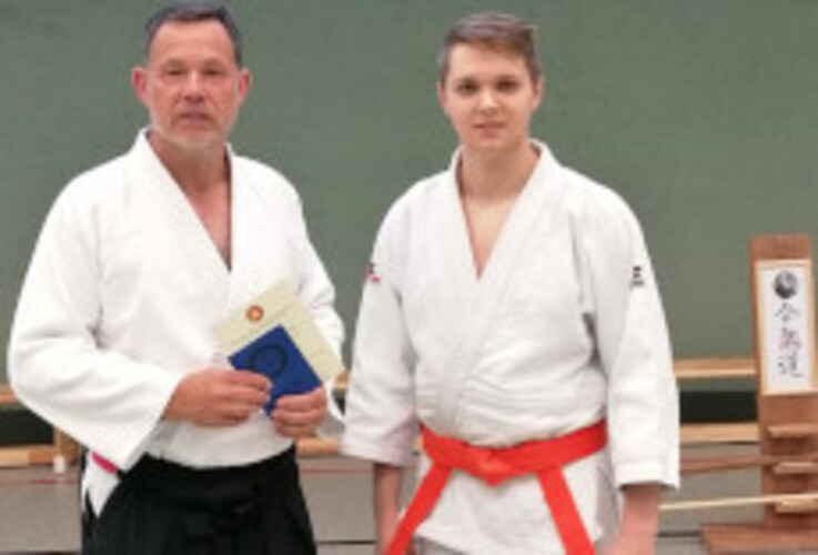 Torben hat am Mittwoch seine Prüfung zum 3. Ky&umacr; bestanden.